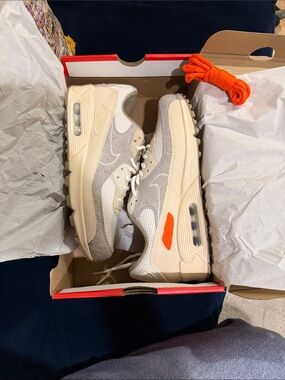 Nike Air Max 90 (Brand New in Box- Muslin pale ivory